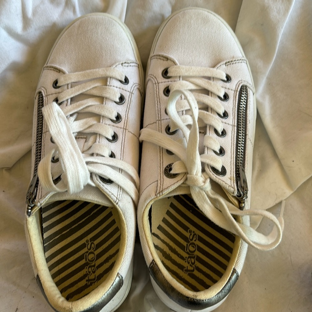 Taos - Z-Soul White/Pewter - Multiple Sizes
